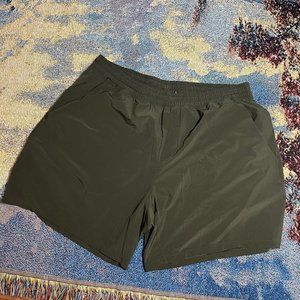 Lululemon Pace Breaker Linerless 7" XXL olive